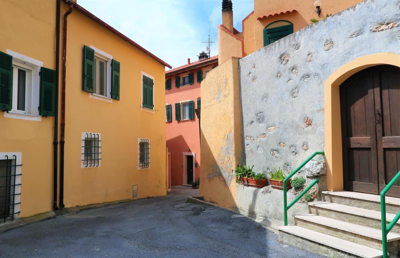 B&B Dalu Finale Ligure Εξωτερικό φωτογραφία